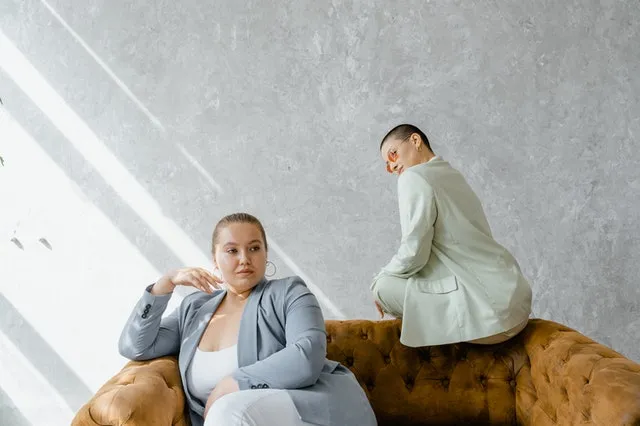 Do jakich ubrań pasują majtki z wysokim stanem?